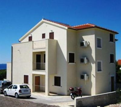 фото отеля Sweet Bay Residence