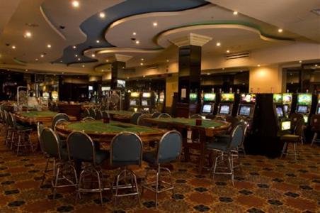 фото отеля Crowne Plaza Hotel Corobici