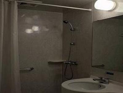 фото отеля Jin Jiang Inn Chengzhong Road Shanghai