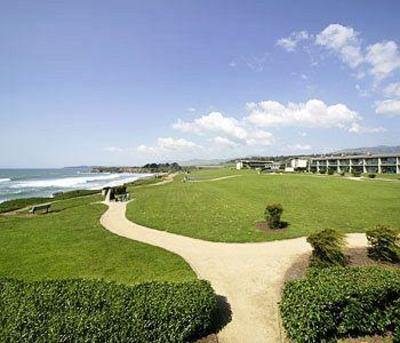 фото отеля BEST WESTERN PLUS Cavalier Oceanfront Resort