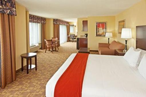 фото отеля Holiday Inn Express Hotel & Suites Lexington Northeast