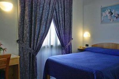 фото отеля Hotel Leone