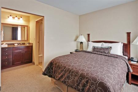 фото отеля Staybridge Suites Buffalo-Airport