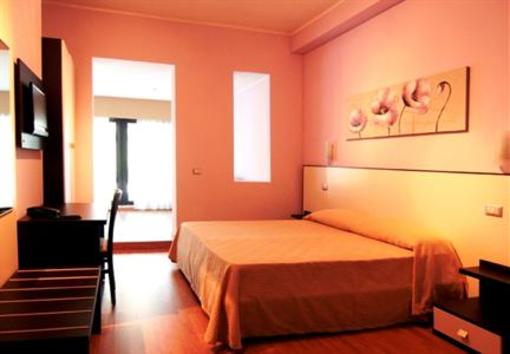 фото отеля Hotel Faenza