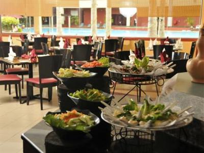фото отеля Swiss Inn Sungai Petani