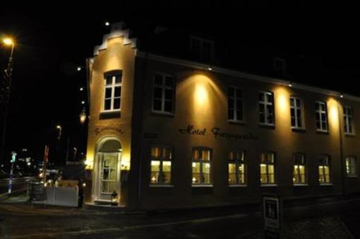 фото отеля Hotel Faergegaarden