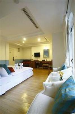 фото отеля Salil Hotel Sukhumvit Soi 8