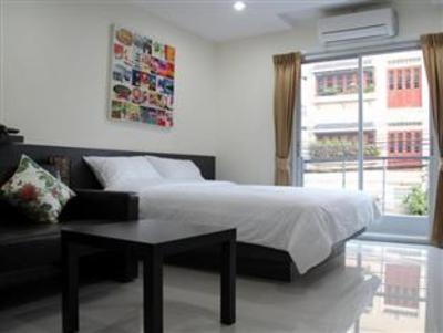 фото отеля Lively Guest House Bangkok