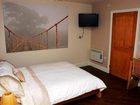 фото отеля Junction Three Guest House Coventry