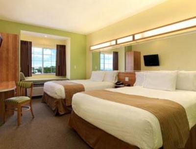 фото отеля Microtel Inn & Suites Lehigh