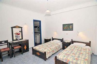 фото отеля Villa Roula Apartments