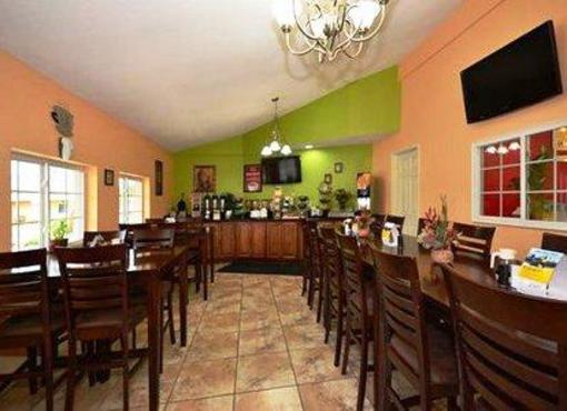 фото отеля Econo Lodge Miami