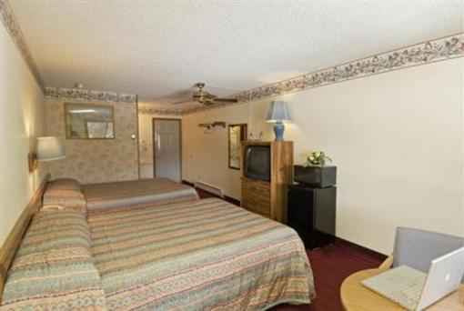 фото отеля Americas Best Value Inn Bighorn Lodge