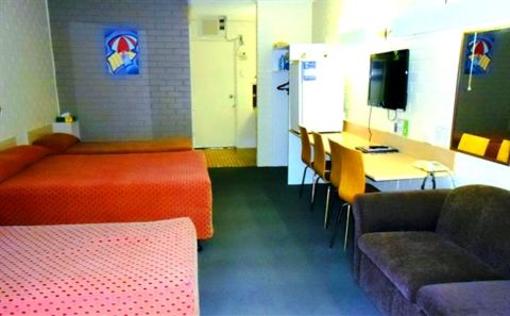 фото отеля Mooloolaba Motel