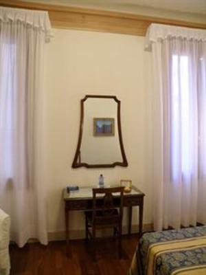 фото отеля Hotel alla Fava
