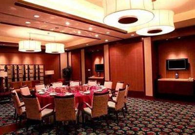 фото отеля Renaissance Hotel Wuhan