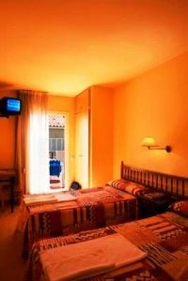 фото отеля Central Normandie Hotel