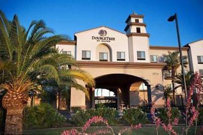 фото отеля Doubletree by Hilton Phoenix-Gilbert