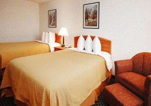 фото отеля Quality Inn & Suites Garden Of The Gods Colorado Springs