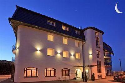 фото отеля Amber Hotel