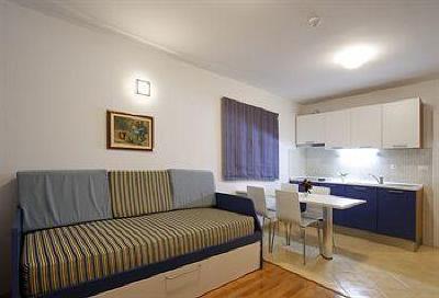 фото отеля Pharia Aparthotel Hvar