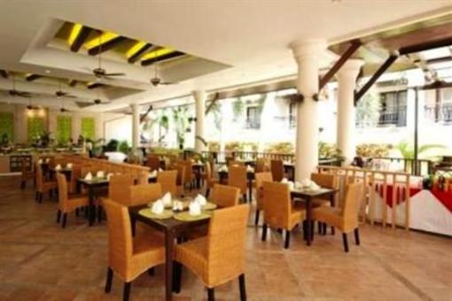 фото отеля Deevana Patong Resort & Spa
