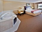 фото отеля Holiday Inn Express Le Claire Riverfront - Davenport
