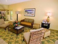 Comfort Suites Airport & Cruise Port