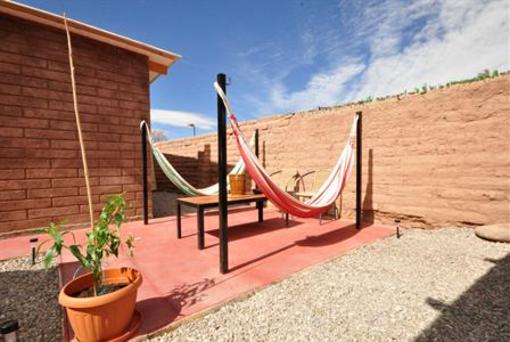 фото отеля Hostal Campo Base