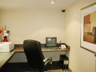 фото отеля Holiday Inn Express Hotel & Suites Surrey