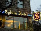 фото отеля The Sylvia Hotel Vancouver
