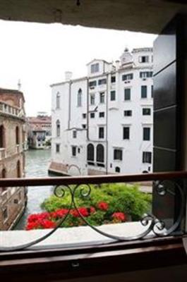 фото отеля Pensione Accademia Hotel Venice