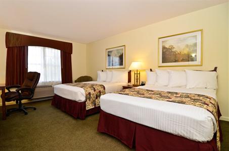 фото отеля BEST WESTERN PLUS Cedar Inn & Suites