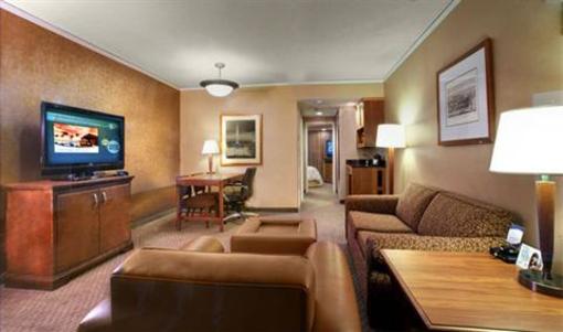фото отеля Embassy Suites Hotel Crystal City-National Airport