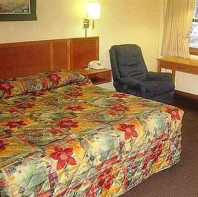 фото отеля Budget Inn Oskaloosa