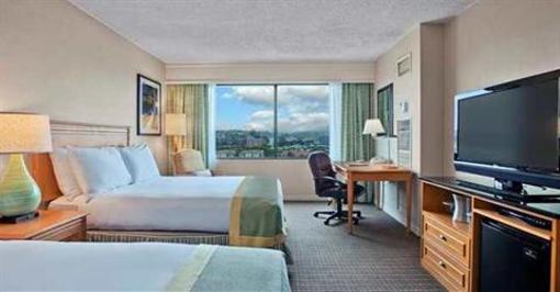 фото отеля Hilton San Diego Mission Valley
