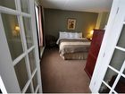 фото отеля Chateau Regina Hotel & Suites