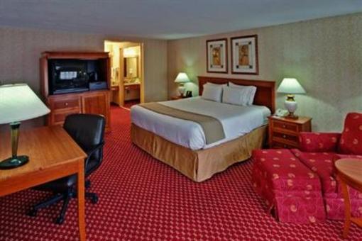 фото отеля Holiday Inn Express Chicago O'Hare