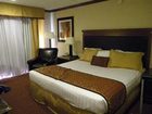 фото отеля Riverwalk Plaza Hotel & Suites