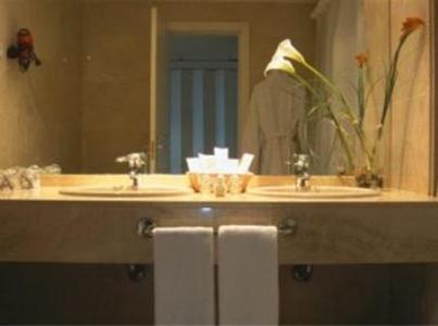 фото отеля Insignia Arturo Soria Suites