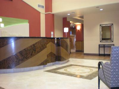 фото отеля Holiday Inn Hotel & Suites Bakersfield North