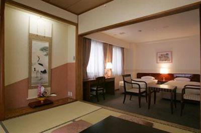 фото отеля Ueno Terminal Hotel