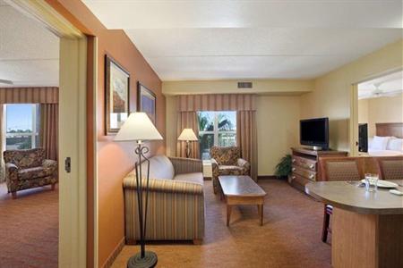 фото отеля Homewood Suites by Hilton Phoenix-Metro Center