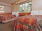 фото отеля Driftwood Inn Banff