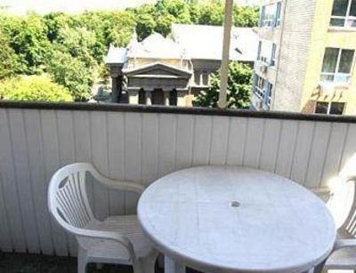 фото отеля Muzeyniy Lane Apartment Kiev