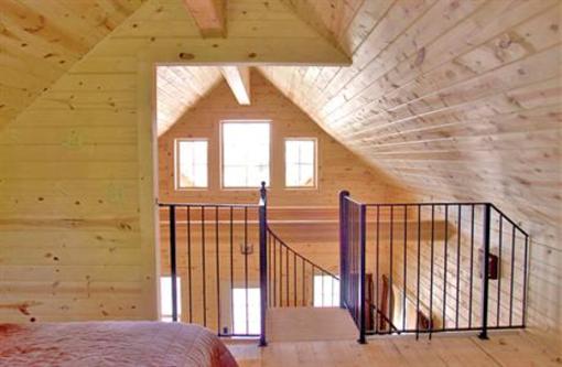 фото отеля Cabins of Mackinaw Hotel