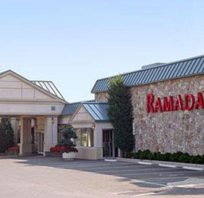 фото отеля Ramada Inn & Conference Center State College