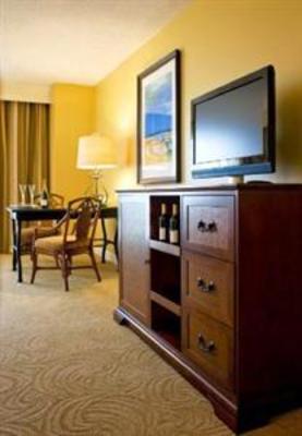 фото отеля ResortQuest Rentals at Isle of Palms & Wild Dunes