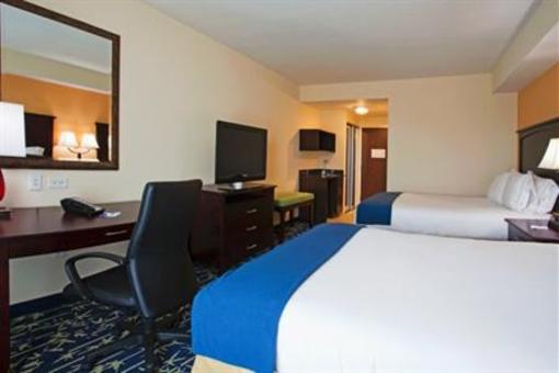 фото отеля Holiday Inn Express Hotel & Suites Orlando Apopka
