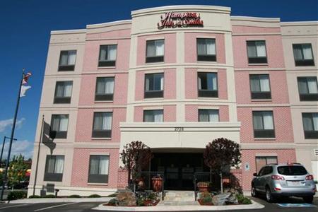 фото отеля Hampton Inn & Suites Denver-Speer Boulevard